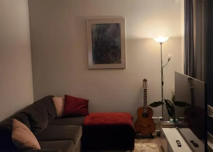 Arctic Star Center - Aurora View